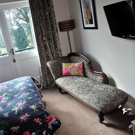 Bishops Guest Accommodation York Buitenkant foto