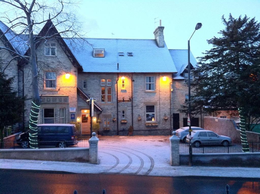 Bishops Guest Accommodation York Buitenkant foto