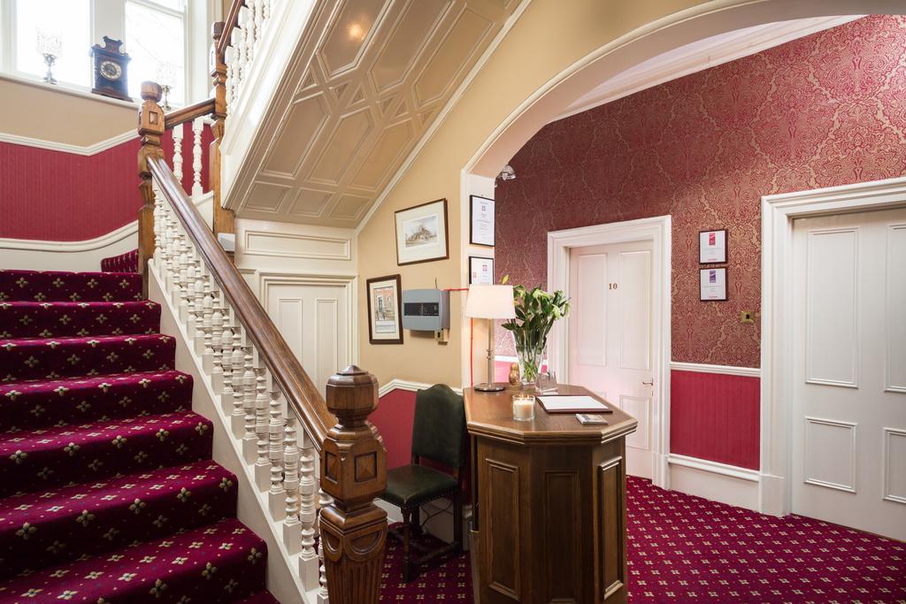 Bishops Guest Accommodation York Buitenkant foto