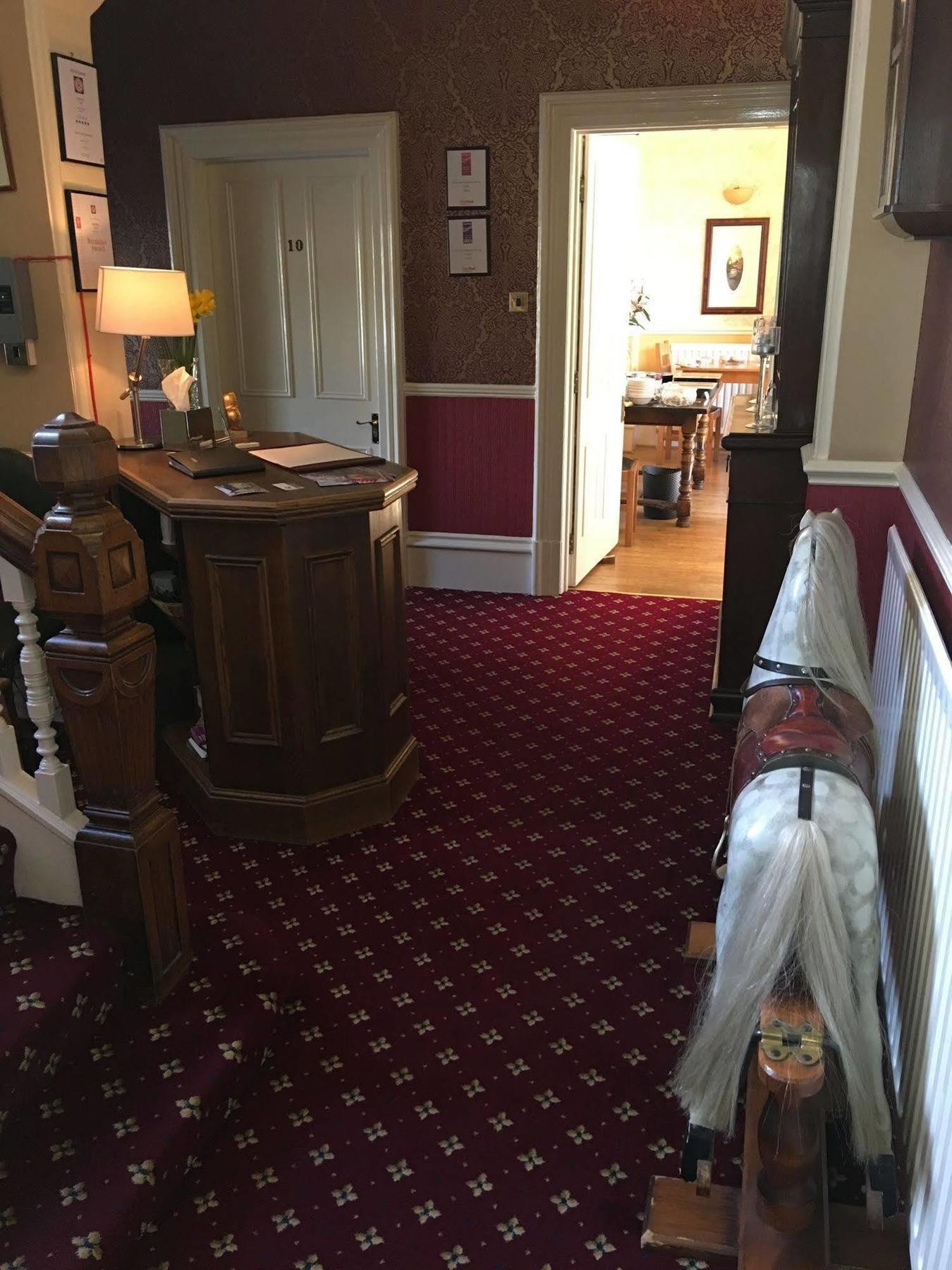 Bishops Guest Accommodation York Buitenkant foto